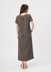 Short sleeve dress in dark gray ribbon combination fabric