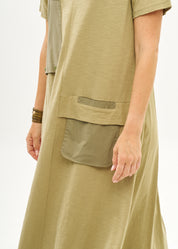 Green short sleeve dress with inverted pocket
