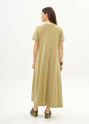 Green short sleeve dress with inverted pocket