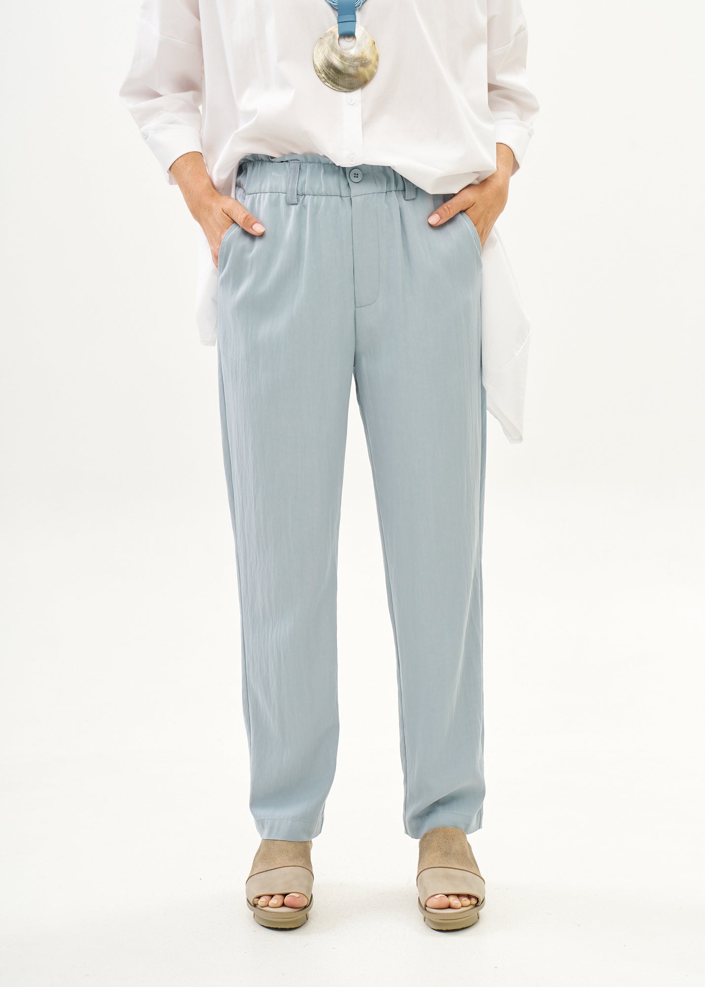 Light blue ribbon belted pants