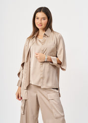 חולצה מכופתרת סאטן שרוולים פתוחים חום