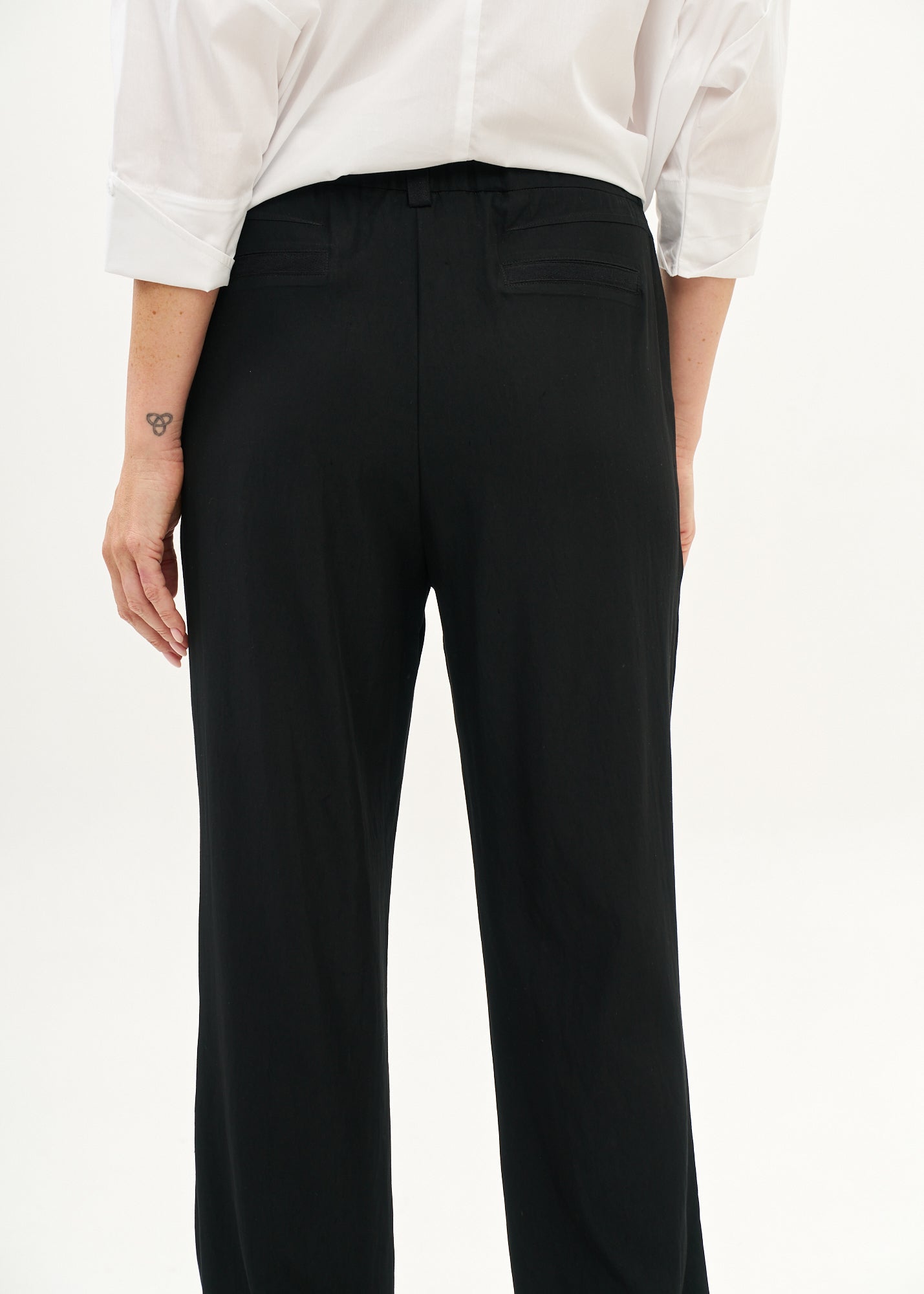 Black ribbon belted pants