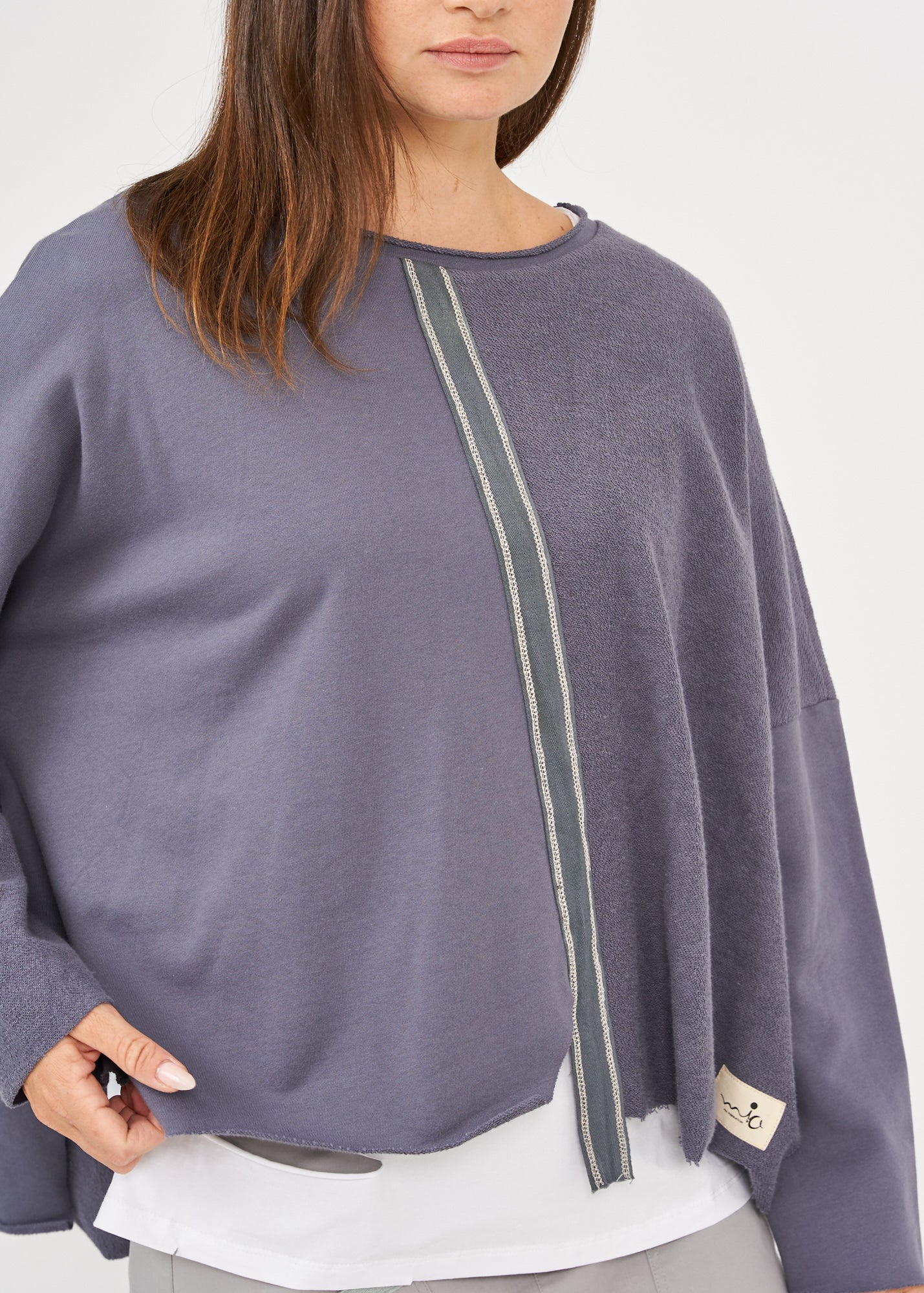 סווטשירט אוברסייז שילוב סרט אפור כהה