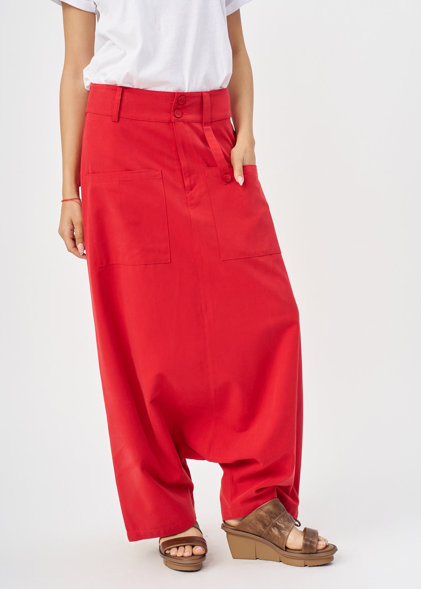 מכנסיים דמוי חצאית כיסים מרובעים אדום