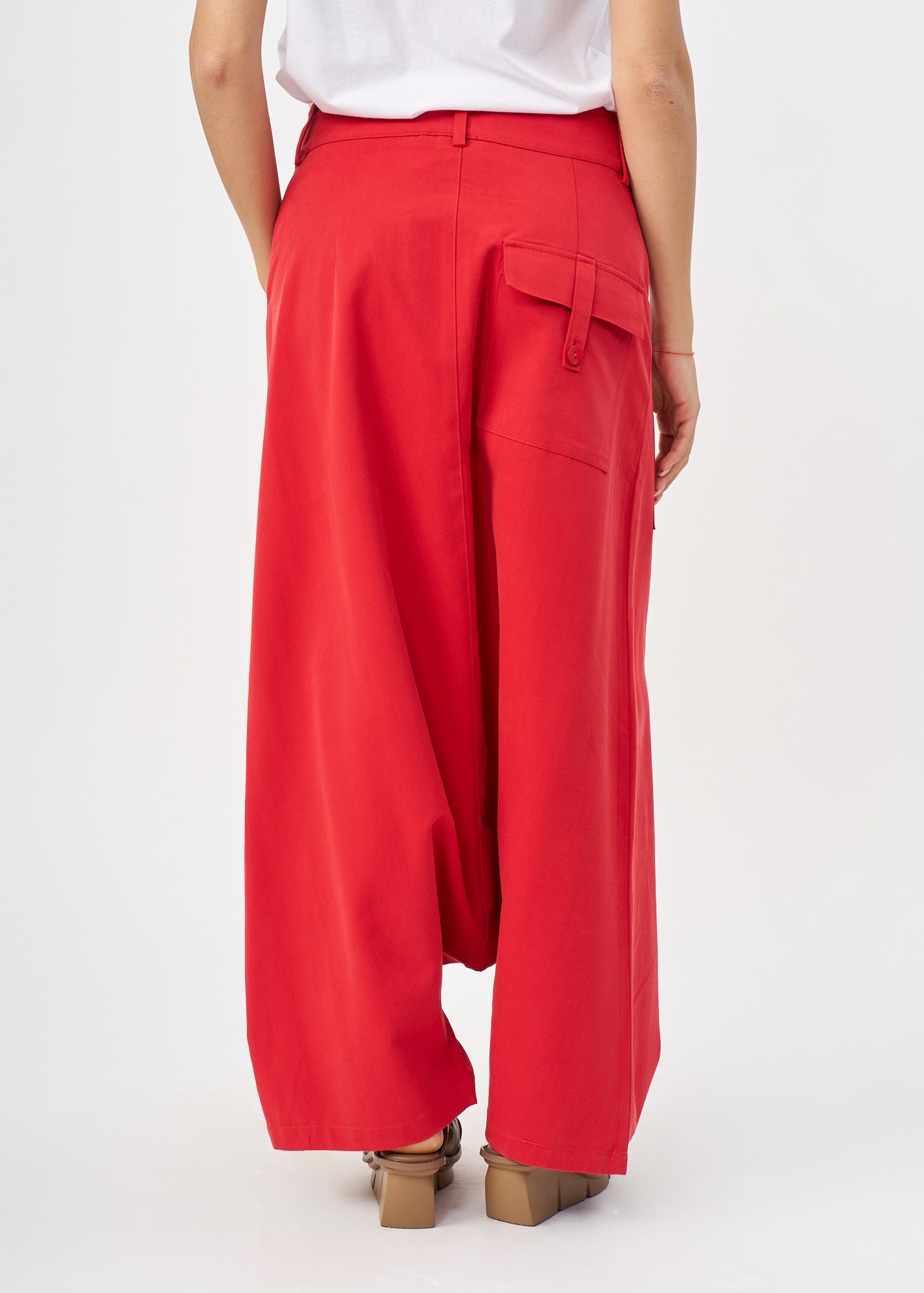 מכנסיים דמוי חצאית כיסים מרובעים אדום