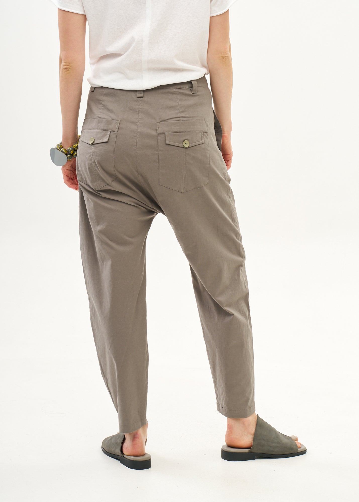 מכנסיים שקי עם סרט מייה אפור