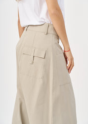 מכנסיים דמוי חצאית כיסים מרובעים סטון