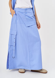 Kangaroo skirt with blue cargo pockets
