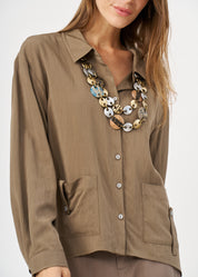 Soft fabric button-down shirt with two front pockets, brown