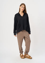 Soft fabric button-down shirt with two front pockets, black
