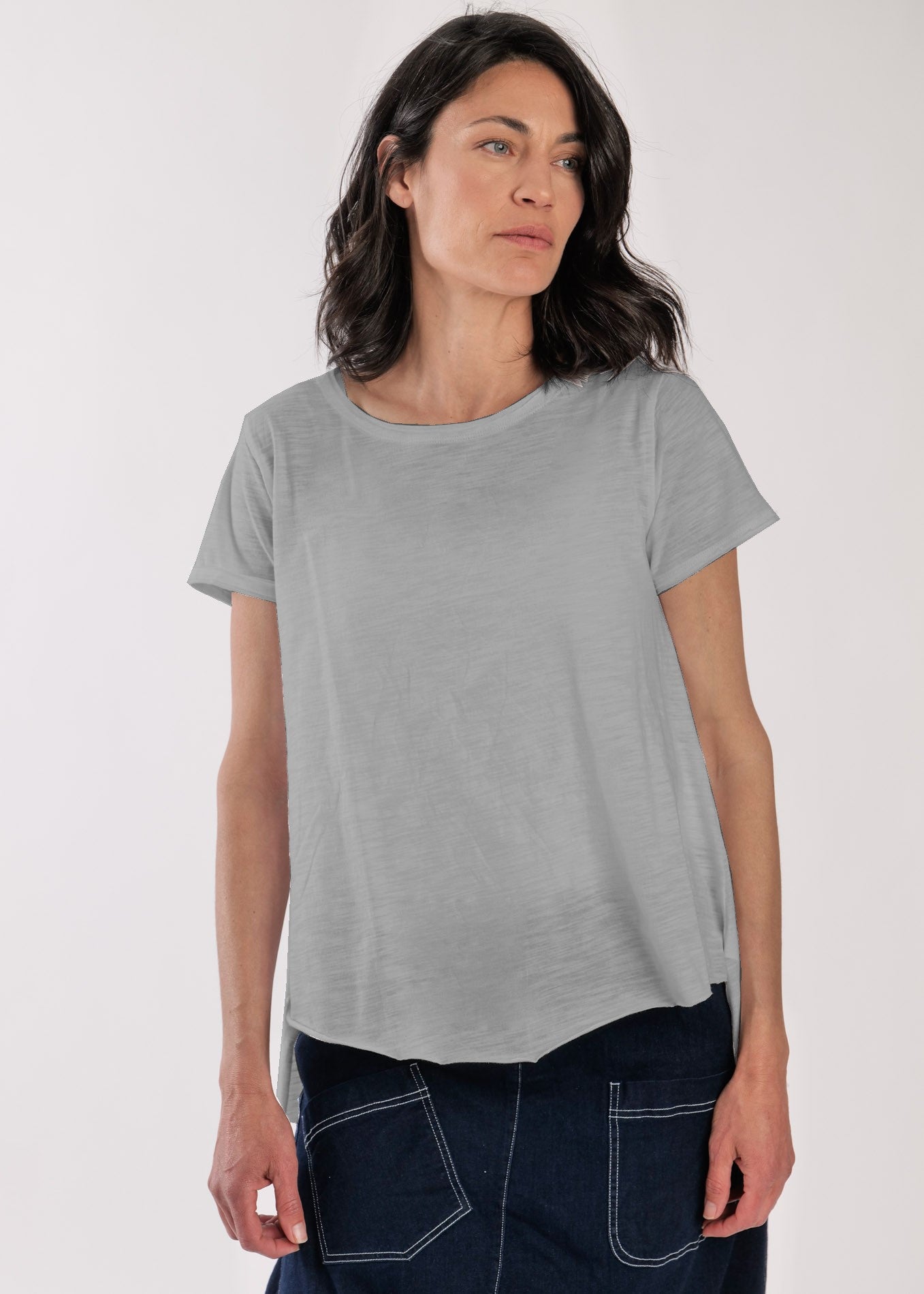 טי שרט עם סיומת משולשת אפור