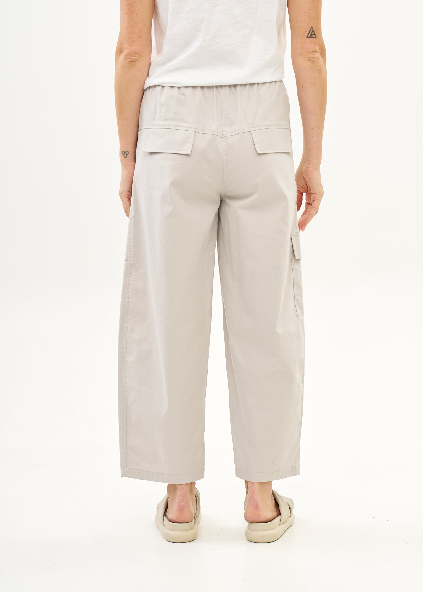 Light gray boy pants with front cargo pockets
