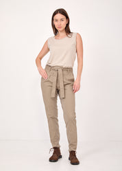 מכנסיים שילוב ריב וחגורה בז'