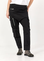 מכנסיים ארוכים עם כיסי קרגו שחור