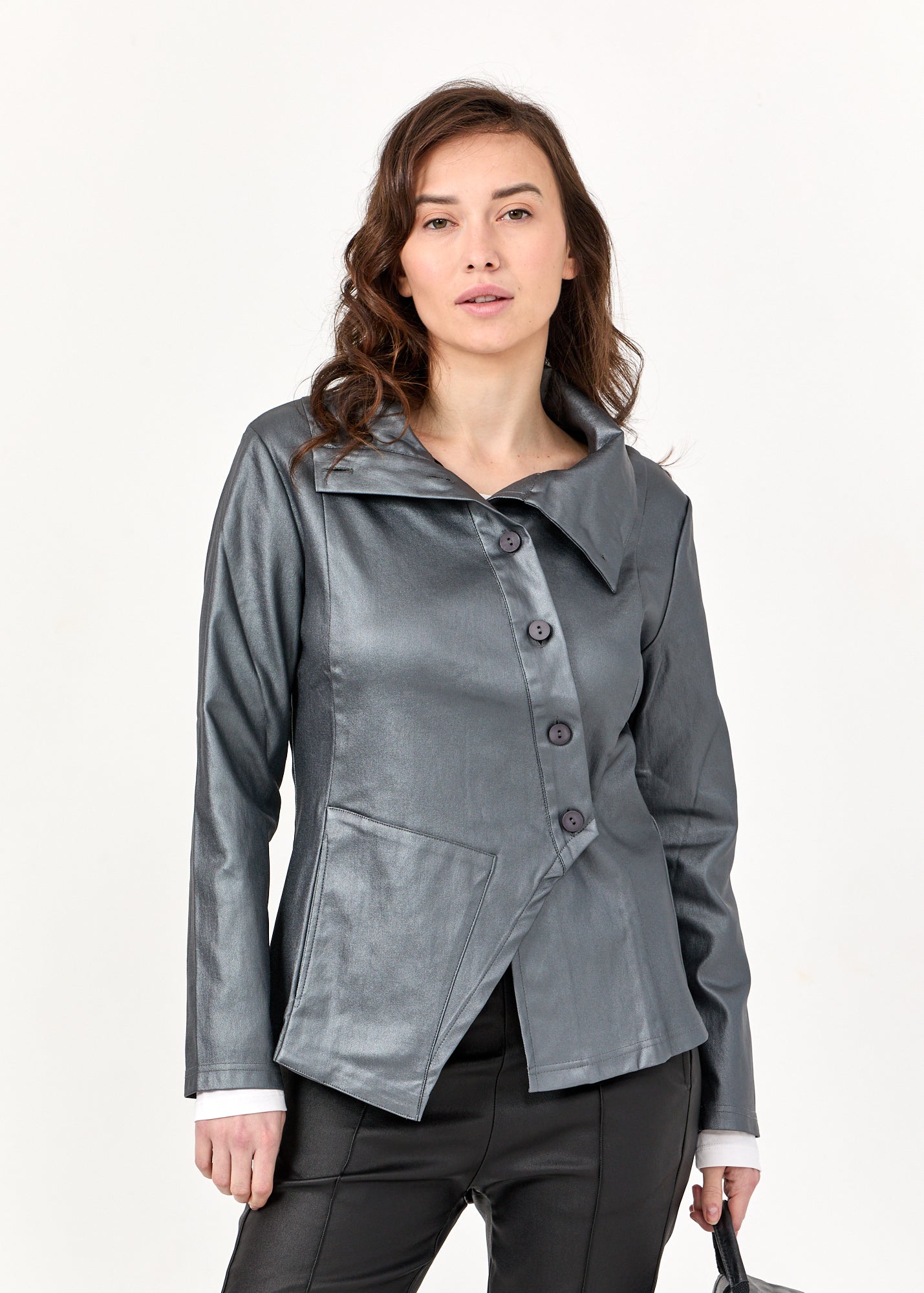 Leather-like jacket diagonal fold silver