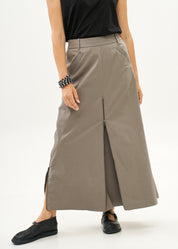 חצאית עם רוכסנים שילוב סרט אפור