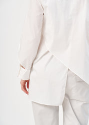 חולצה גברית אסימטרית שרוול פתוח אופוויט