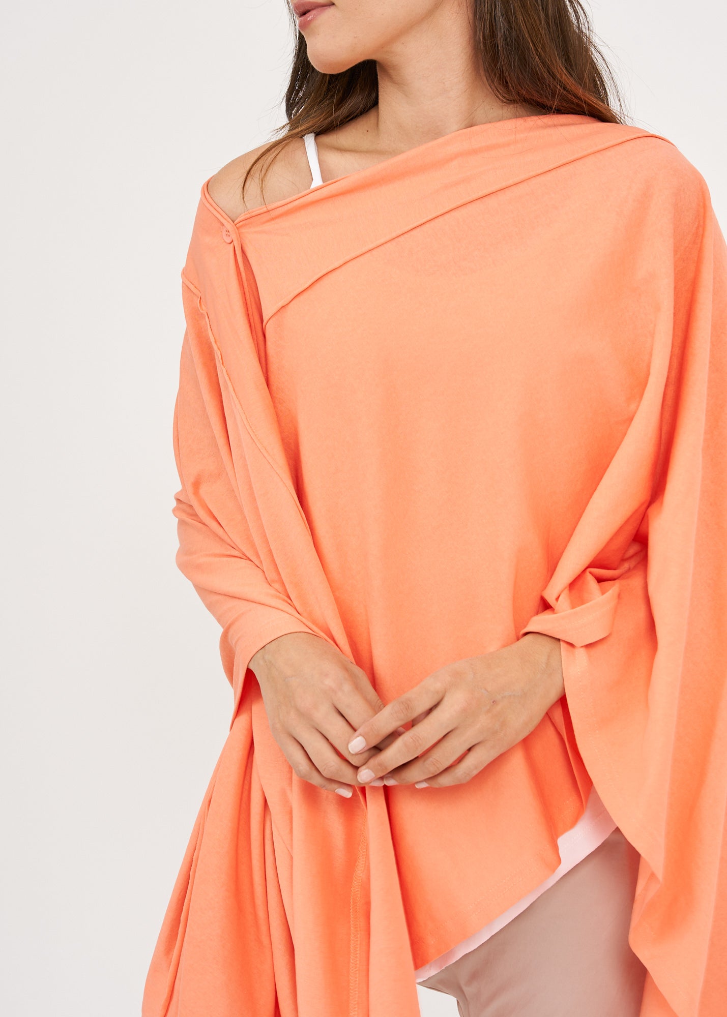 Slim top with orange buttons