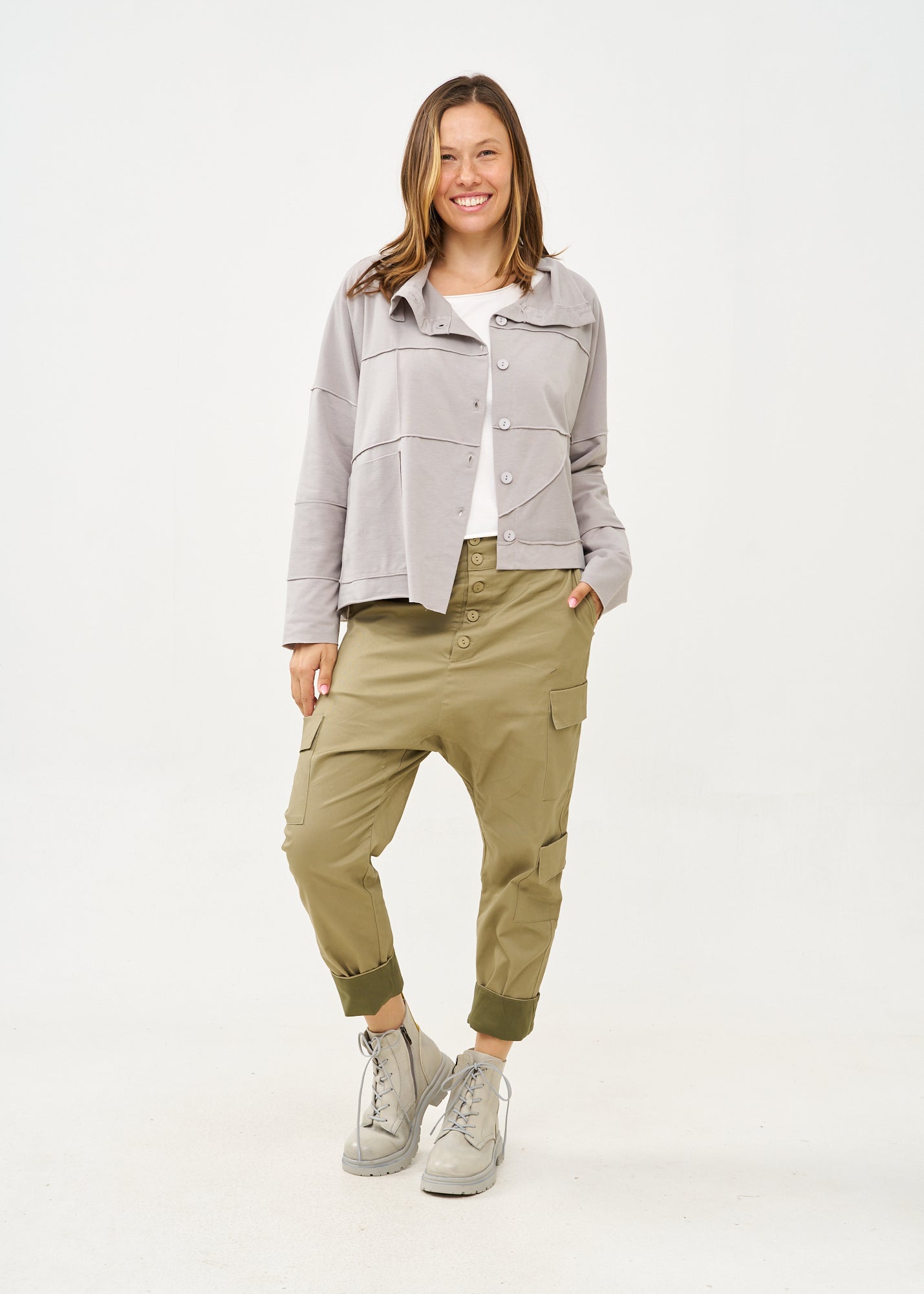 מגפוני עור עם שרוכים ורוכסן אפור ווש