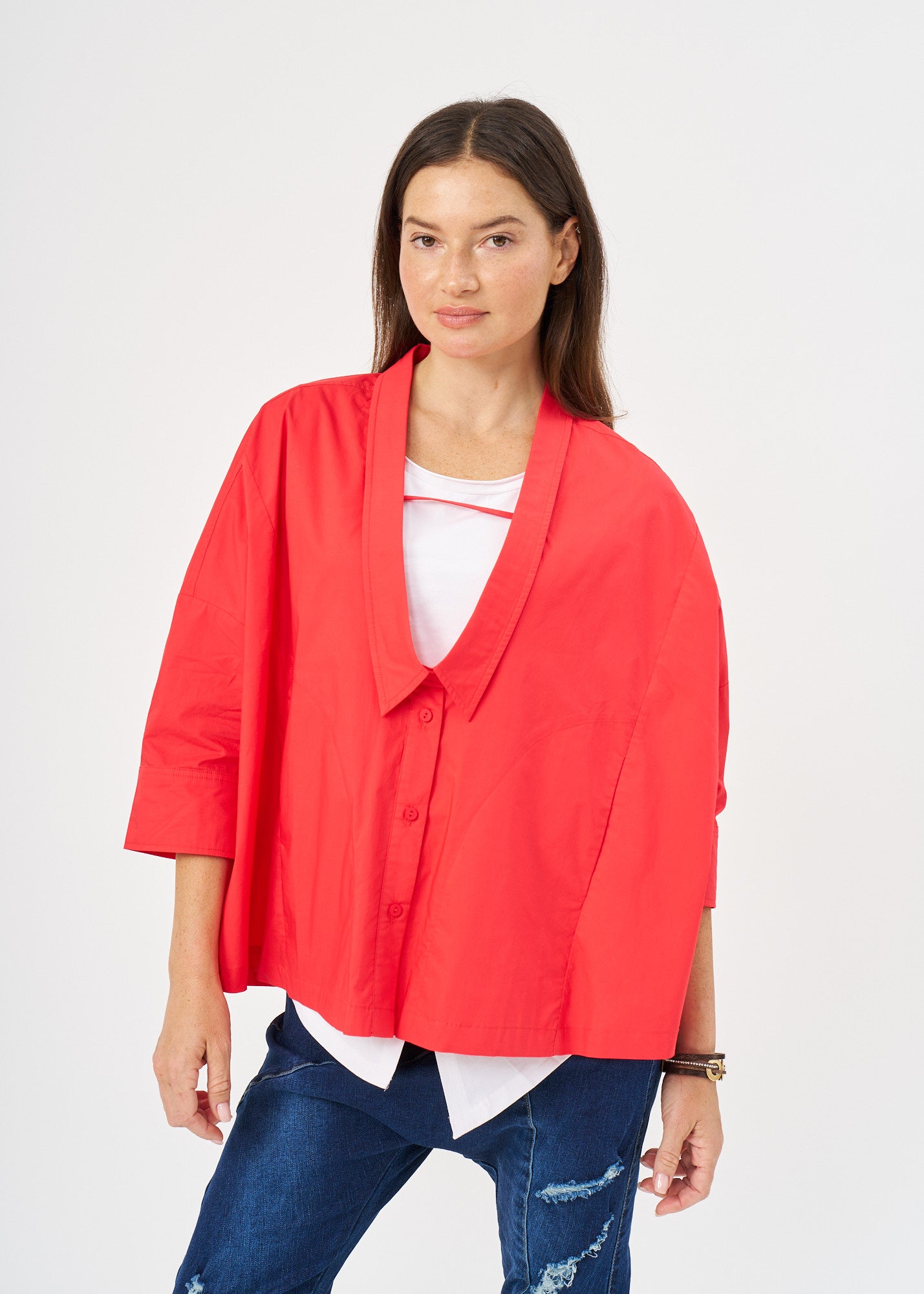 מכופתרת צווארון עמוק אדום