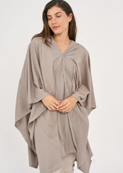 Slim top with gray buttons