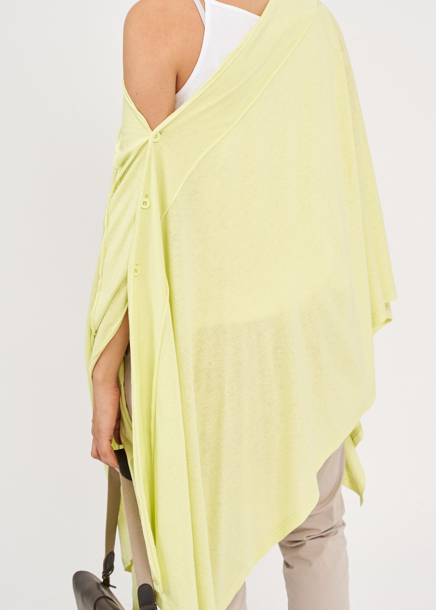 Slim top with yellow buttons