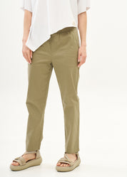 מכנסיים עם גומי ושרוך פנימי ירוק