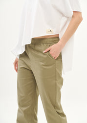 מכנסיים עם גומי ושרוך פנימי ירוק