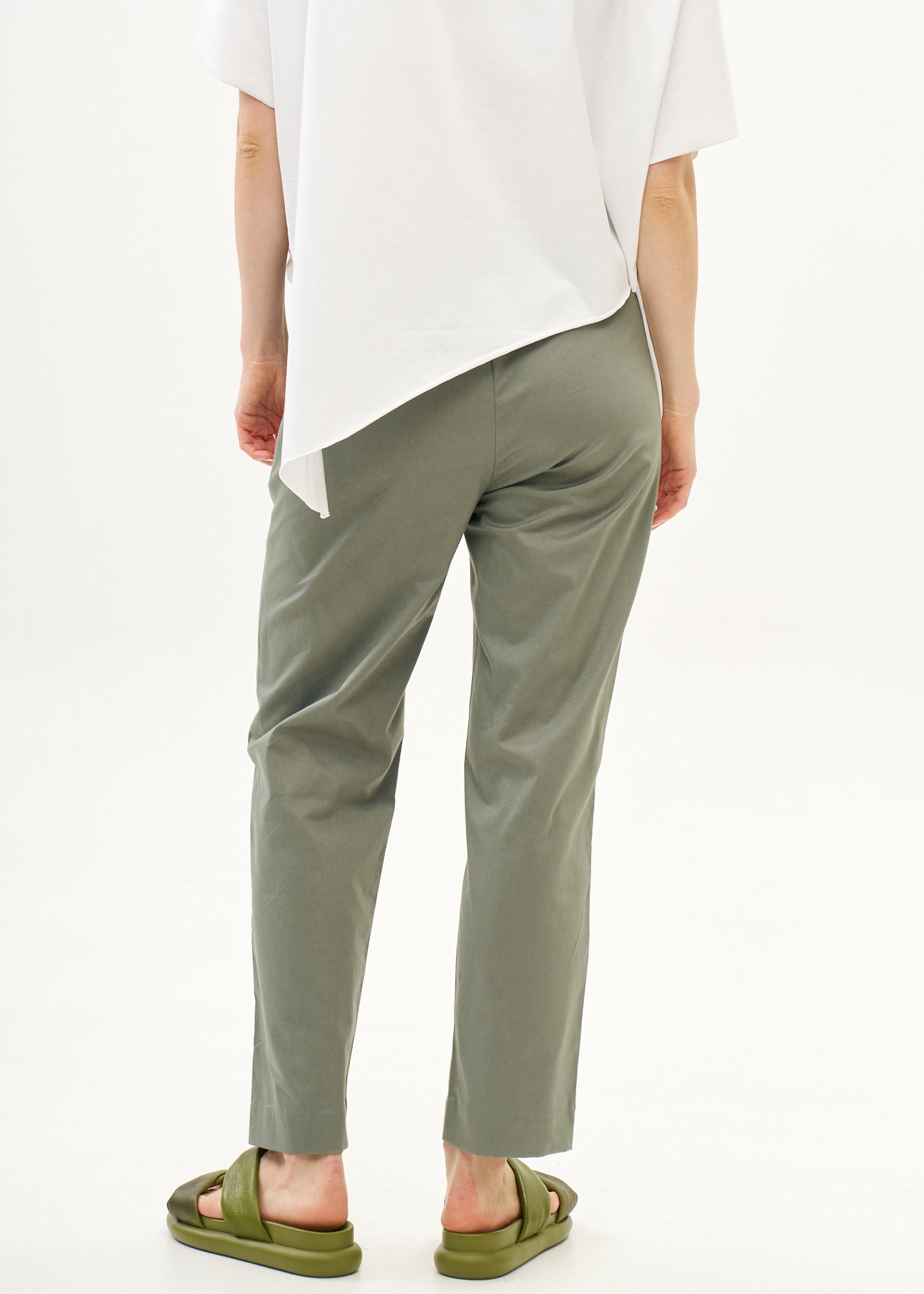 מכנסיים עם גומי ושרוך פנימי אפור