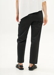 Pants with elastic and black inner drawstring