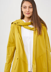 עליונית עם צעיף ווש חרדל