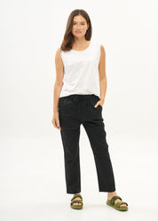 Casual pants with black belt