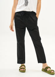 Casual pants with black belt