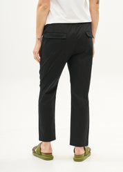 Casual pants with black belt