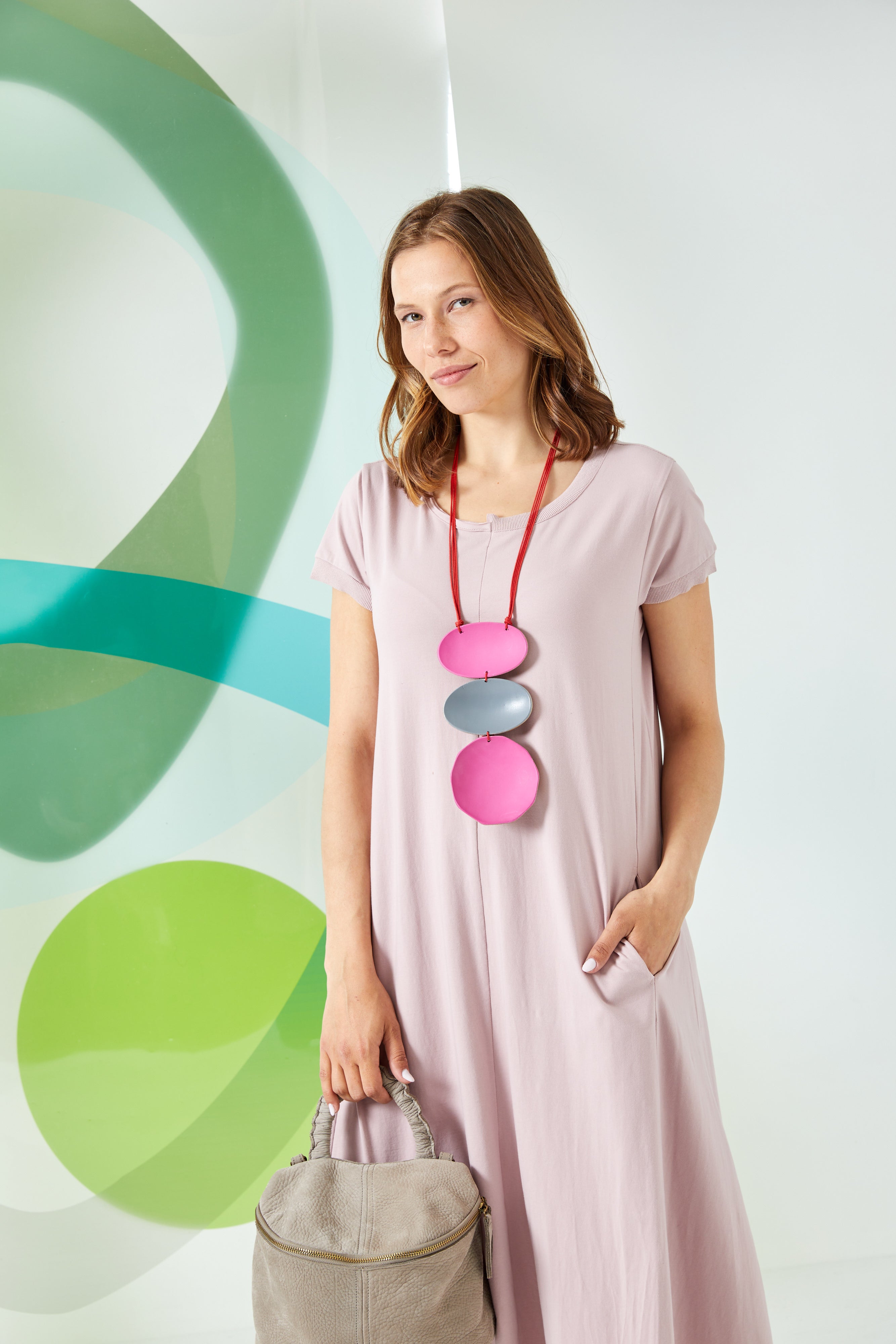 Fuchsia pink three-piece mango tree necklace