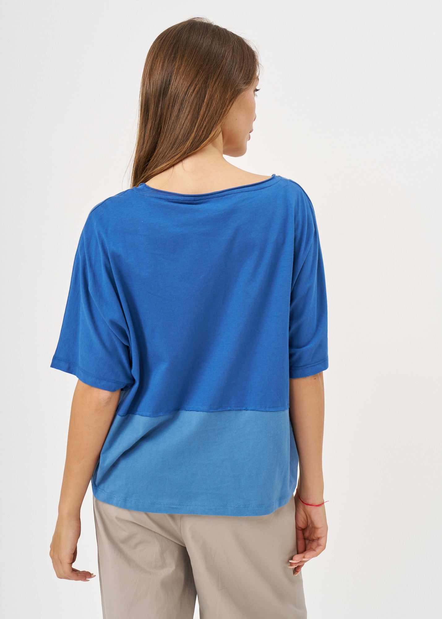 Blue half-half short-sleeved shirt