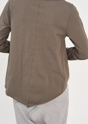 חולצה שרוול ארוך אסימטרית קפל לאורך אפור כהה