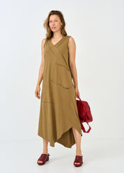 שמלה ללא שרוול חתכים אלכסוניים חיצוניים חום