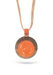 Wash circle necklace made of orange mango wood
