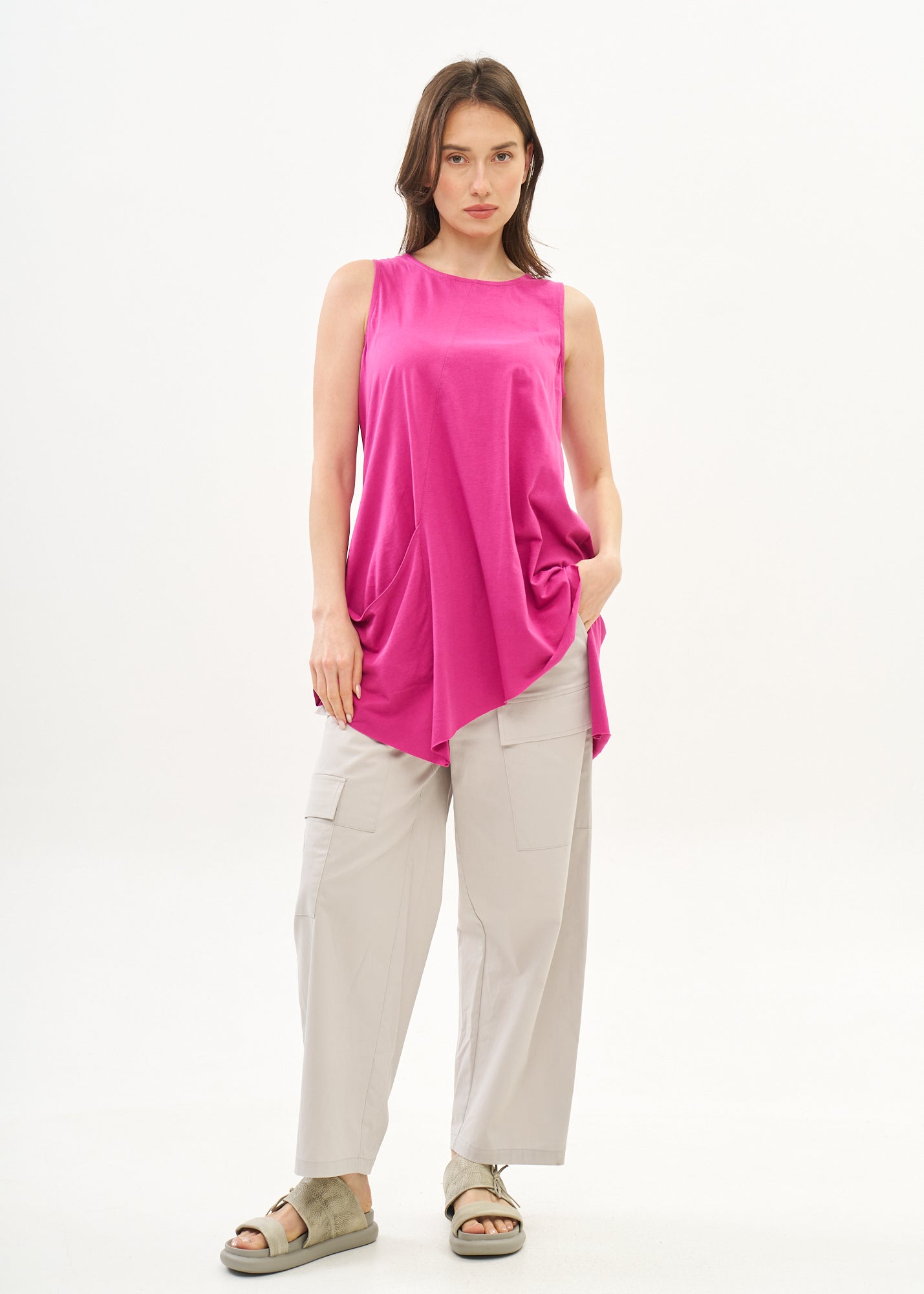 גופייה אלכסונית עם כיס סגול