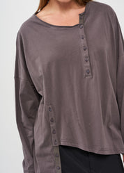 חולצה שרוול ארוך שתי כפתרות חום