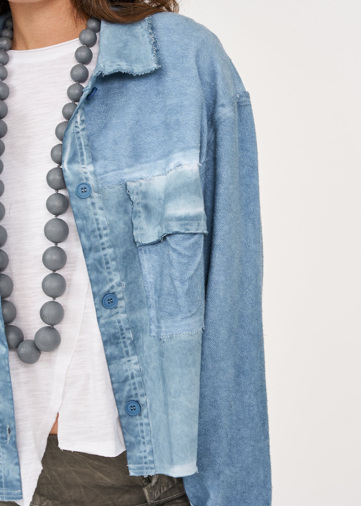 ג'קט חולצה בצביעת ווש כחול