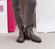 Gray square ending leather ankle boots