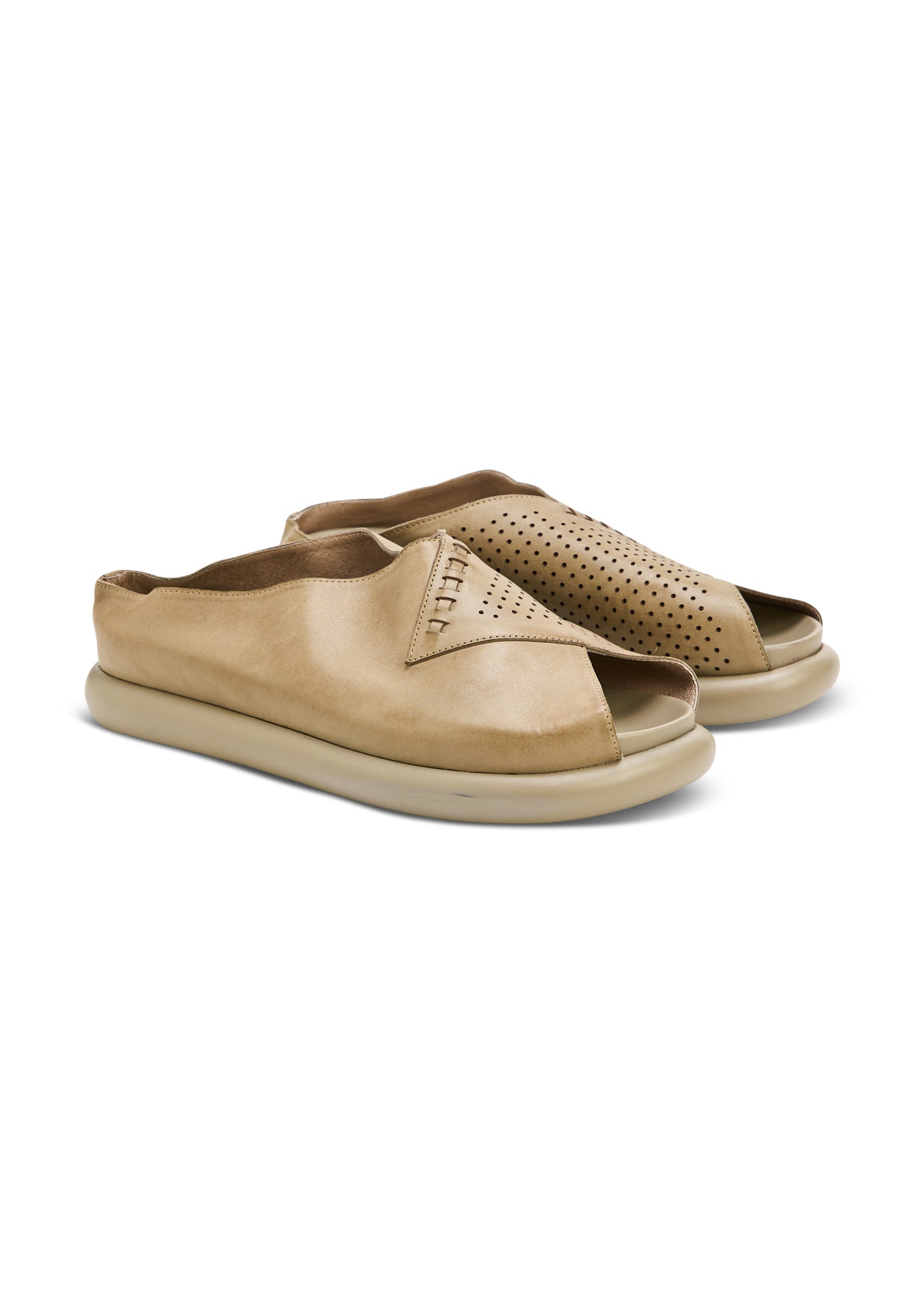 כפכפי נשים שילוב עור מחורר אפור