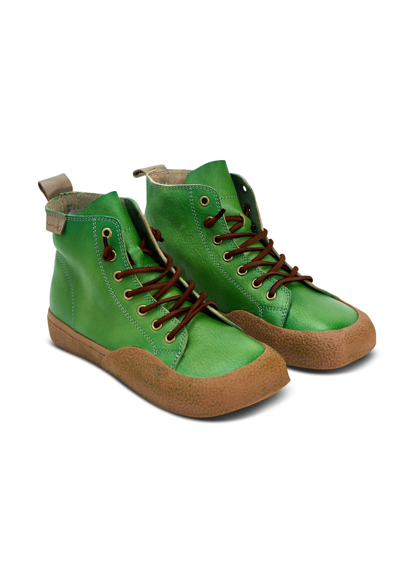 High leather shoes with green color combination laces