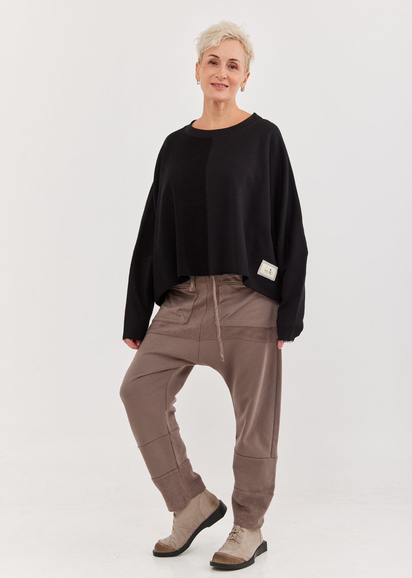 מכנסיים שילוב בד הפוך ושני כיסים חום