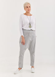 מכנסיים שקי עם סרט אפור