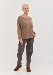 חולצה שרוול ארוך כפתרה אלכסונית חום ווש