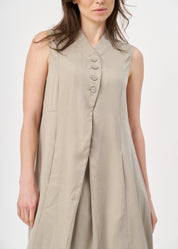 שמלה עם חצי כפתרה וצווארון חום