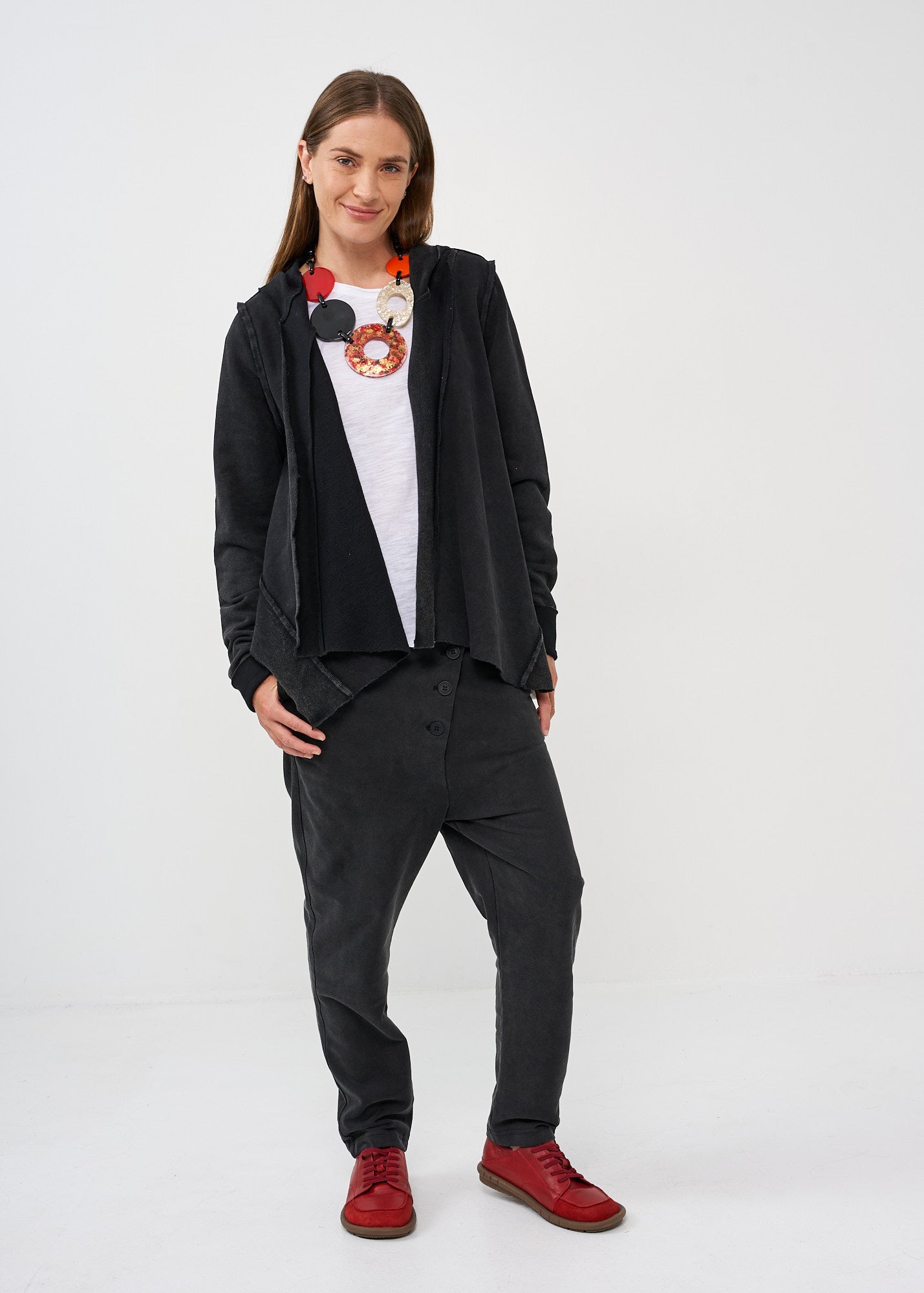 עליונית ווש פתוחה שילוב ריב וכובע שחור ווש